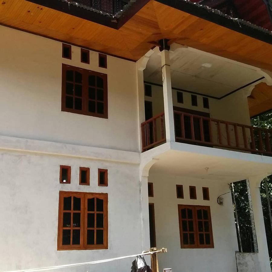Sugi House Toraja - Villa Penginapan Sewa Harian Рантепао Экстерьер фото
